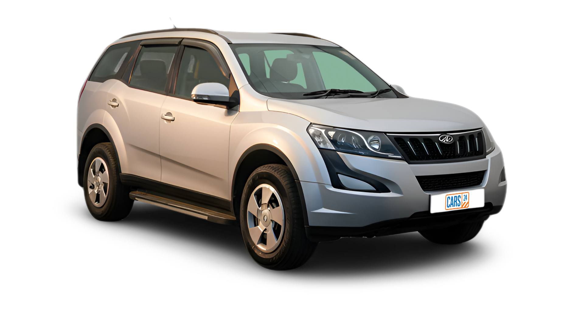 Mahindra XUV500-img